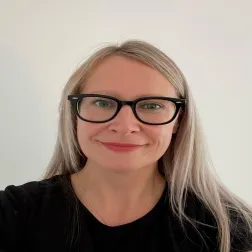 Louise Clarke